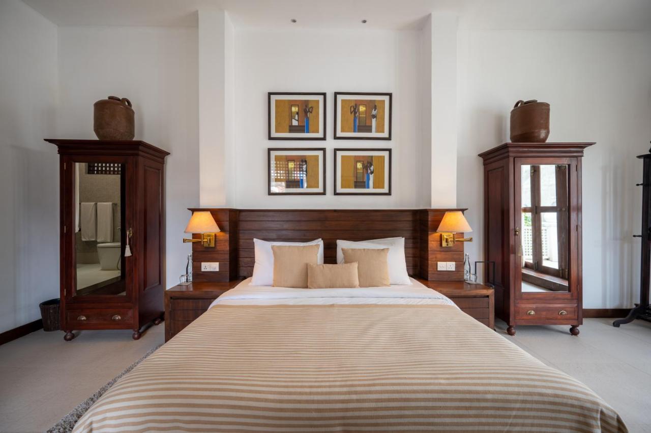 42 Lighthouse Street Hotel Гале Екстериор снимка